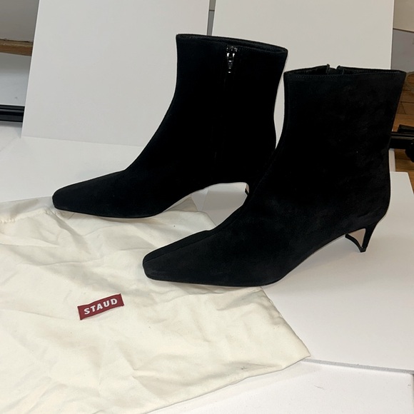 STAUD Wally Suede Ankle Boot - Sz 40/10 Black - Picture 1 of 12